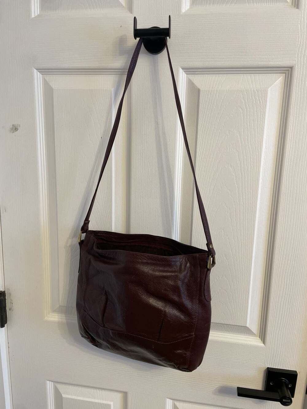 Handmade Burgundy Leather purse: Women's Crossbody Hobo